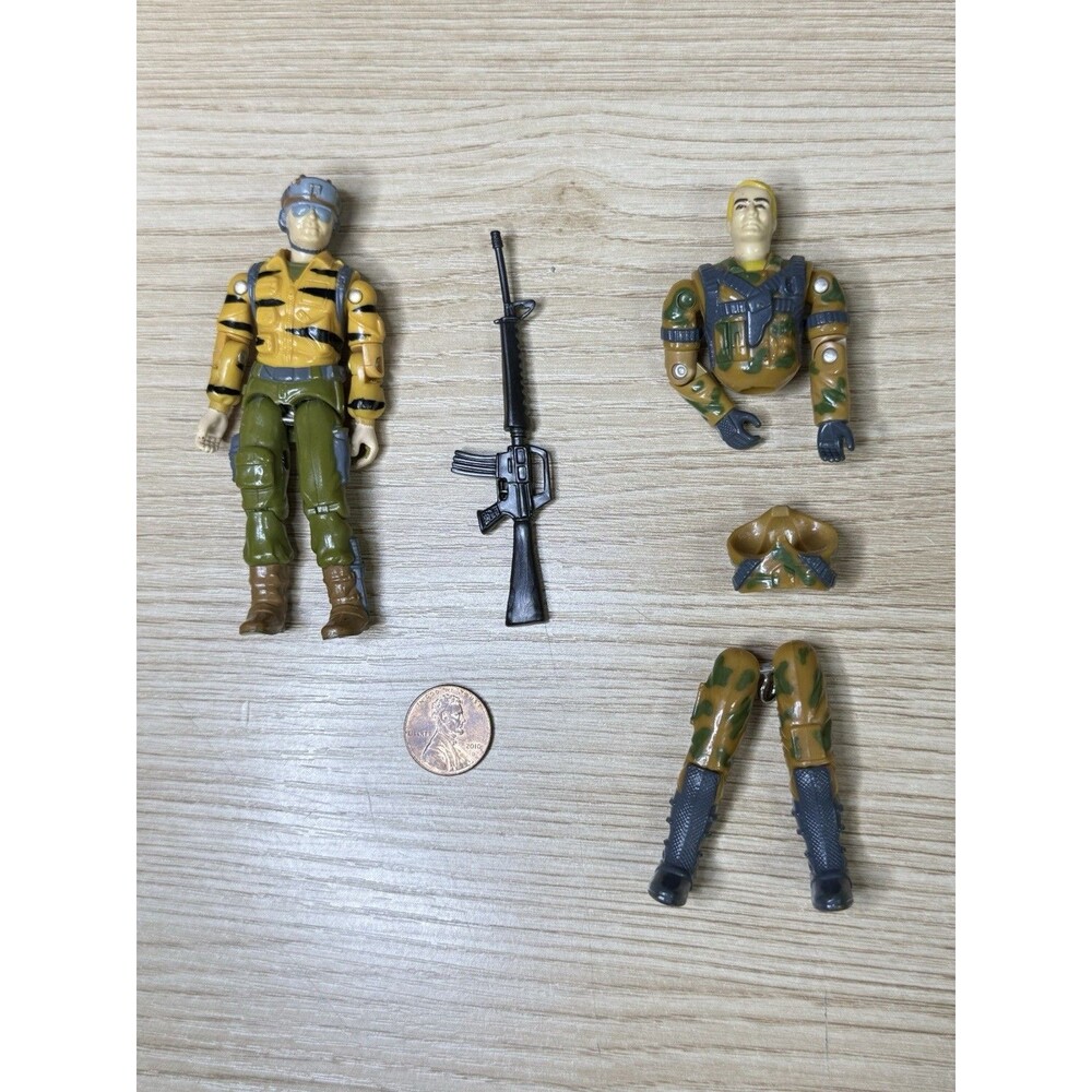 Vtg 1988 GI Joe Hasbro Tiger Force Lifeline Figure & 1990 Joe Freefall ARAH 90s